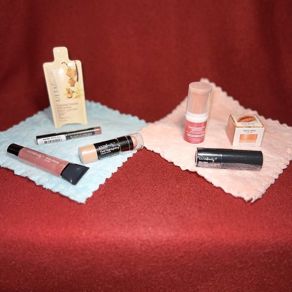 ULTA BEAUTY KIT. - Picture 2 of 6